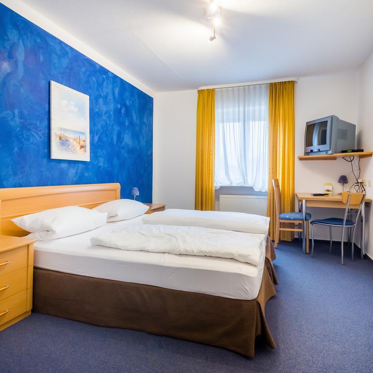 Gasthof Alte Post Falkendorf Buitenkant foto